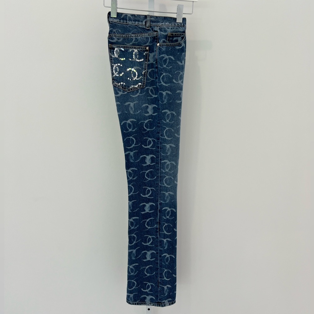 CHANEL 23N CC DARK BLUE SILVER SEQUINS BOOT CUT JEANS SIZE FR 36 / US 4 NWTS! - Picture 3 of 16